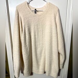 Women’s sweater - off white - torrid - size 3 (3x)